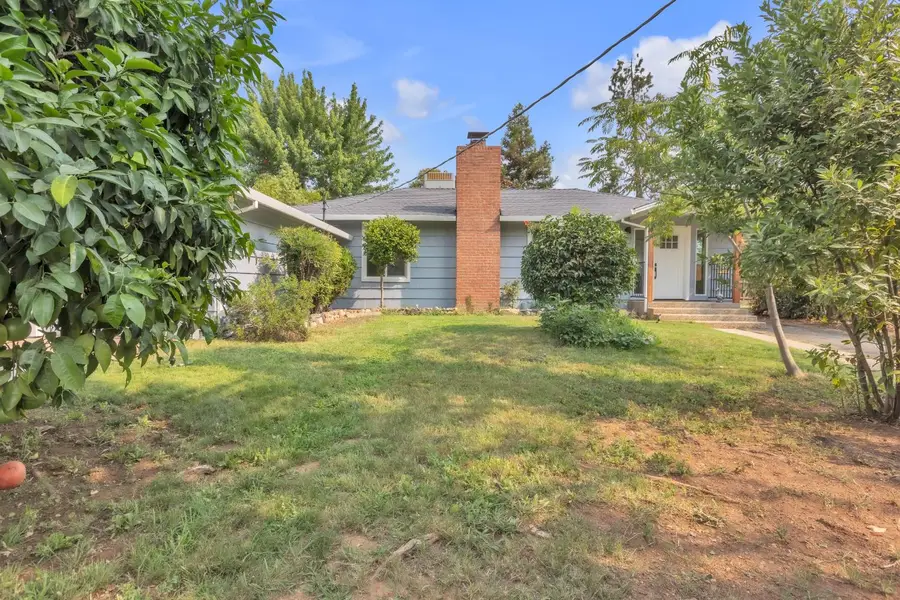 261 Sutter St, Auburn, CA 95603 - #2