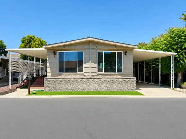 2240 Golden Oak Ln #3, Merced, CA 95341
