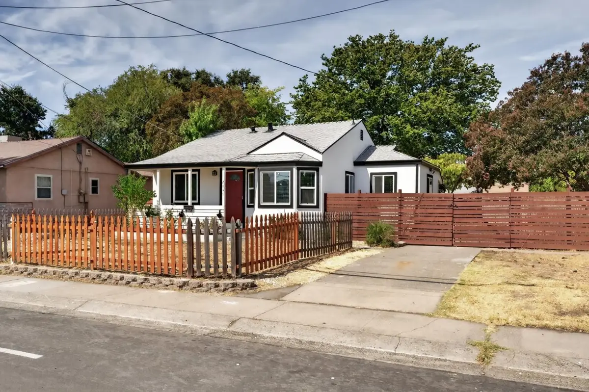 2641 Norwood Avenue, Sacramento, CA 95815 - #1