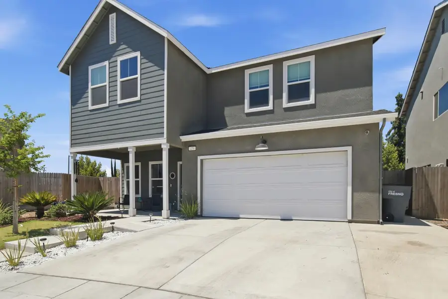 479 S Filbert Avenue, Fresno, CA 93727 - #2