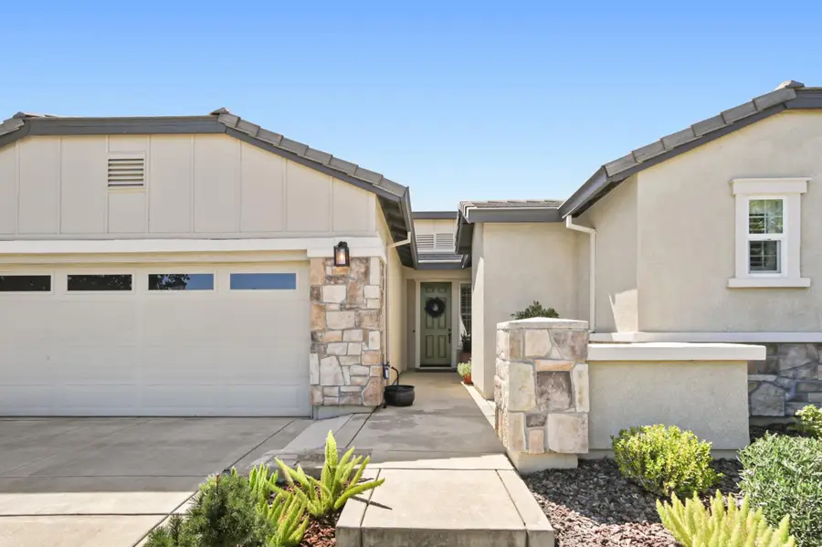 2206 Russell Circle, Woodland, CA 95776 - #2