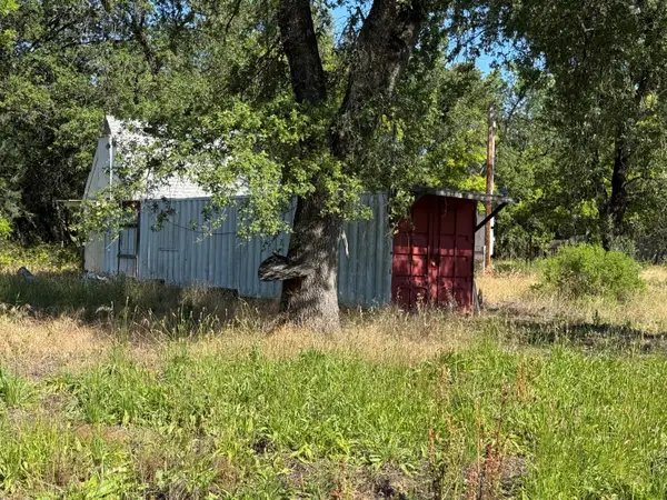 5037 Caroline Drive, Oroville, CA 95966