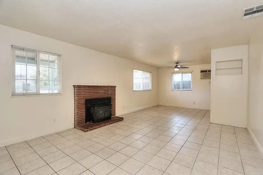 1504 Cardinal Way, Roseville, CA 95661 - #3