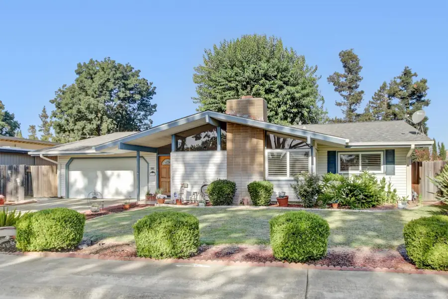 828 Harvard, Woodland, CA 95695 - #2