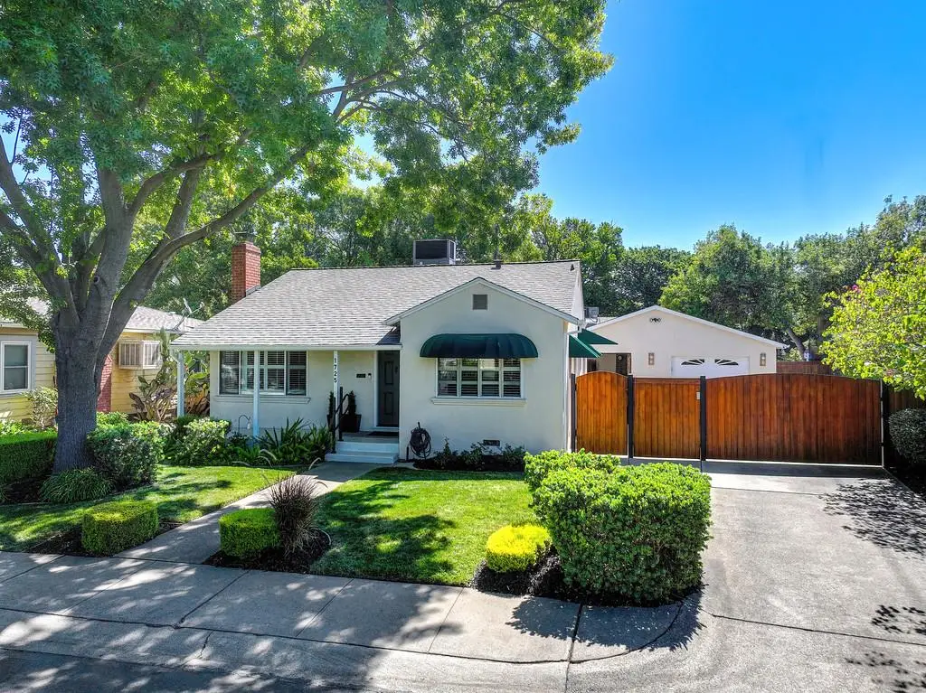 1725 50th Street, Sacramento, CA 95819 - #1