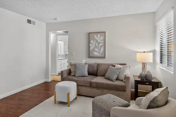 7445 Auburn Oaks Court #O, Citrus Heights, CA 95621
