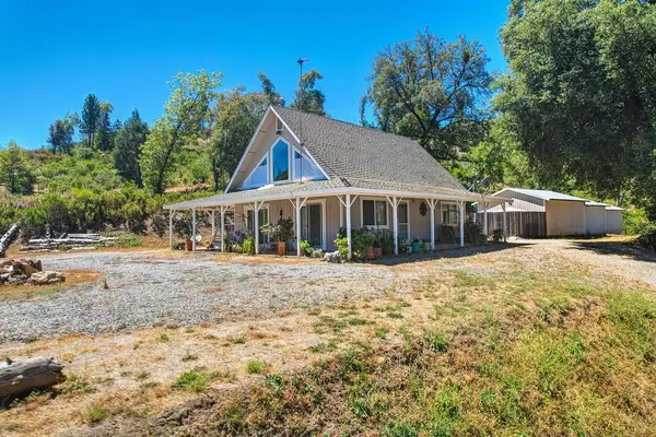 5436 Hawver Road, Mokelumne Hill, CA 95245