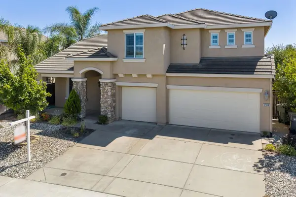 2368 Lockton Drive, Roseville, CA 95747