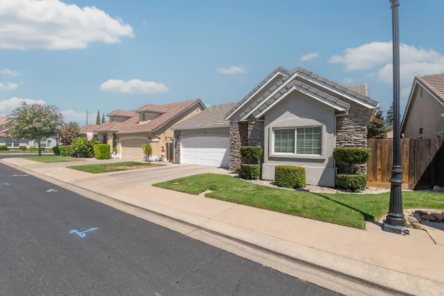 2204 Perth Drive, Modesto, CA 95355 - #3