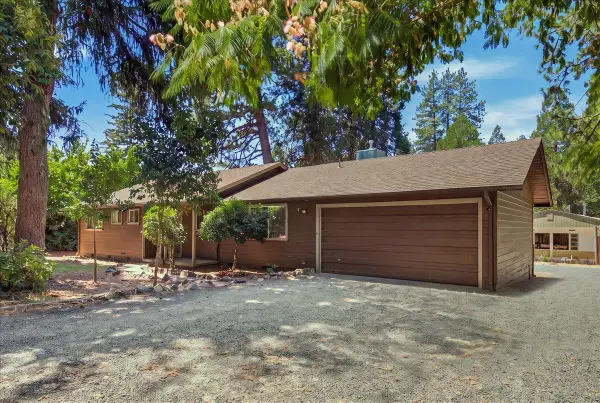 10552 Alta Street, Grass Valley, CA 95945