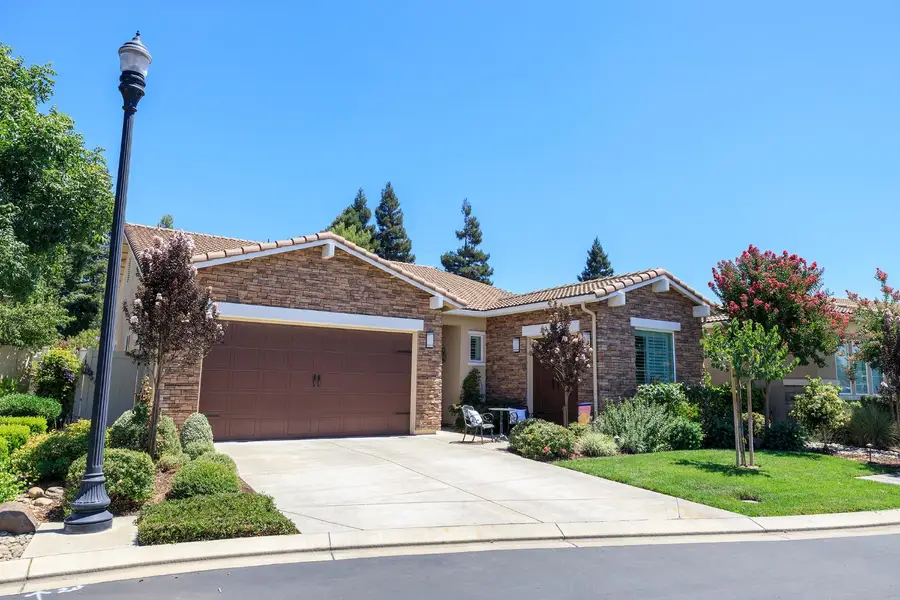 391 Via Attivo, Oakdale, CA 95361 - #2