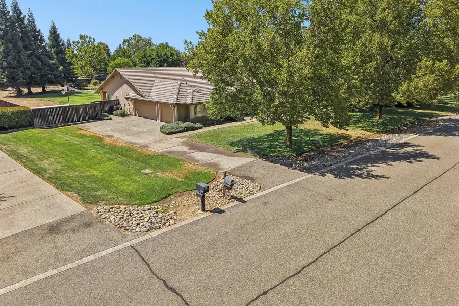 8238 Ardenness Drive, Sacramento, CA 95829 - #3