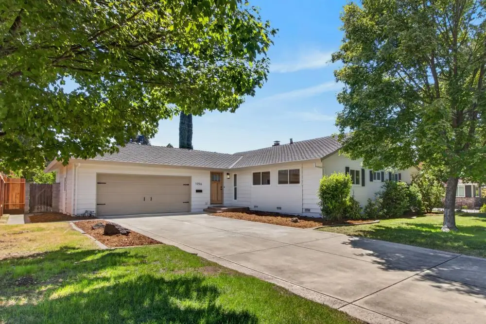1056 Entrada Road, Sacramento, CA 95864 - #1