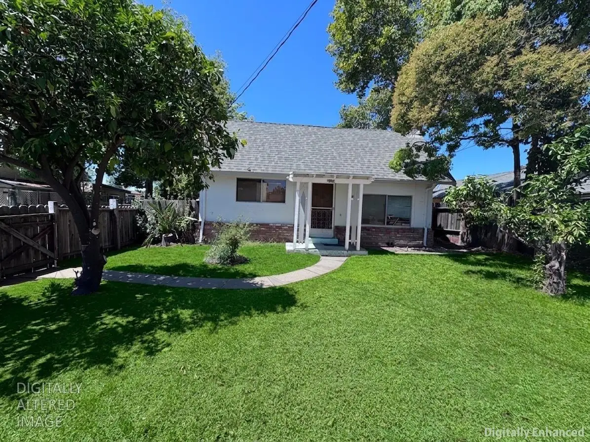5120 Mendocino Boulevard, Sacramento, CA 95820 - #1