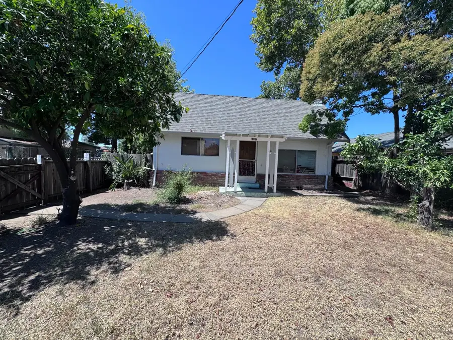 5120 Mendocino Boulevard, Sacramento, CA 95820 - #2