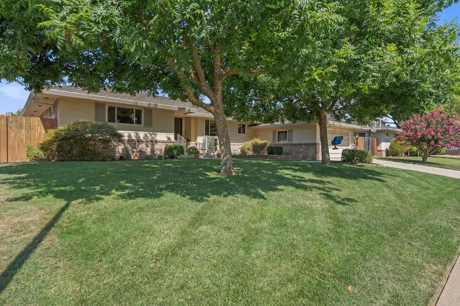 5860 Annrud Way, Sacramento, CA 95822 - #3
