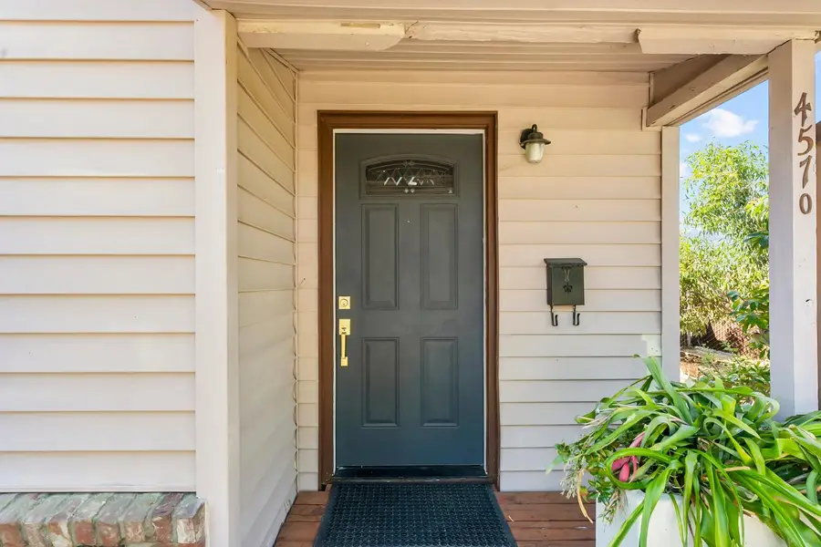 4570 Soledad Avenue, Sacramento, CA 95820 - #3