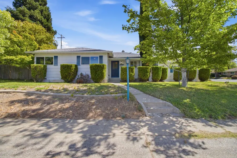 5000 Crestview Drive, Carmichael, CA 95608 - #2