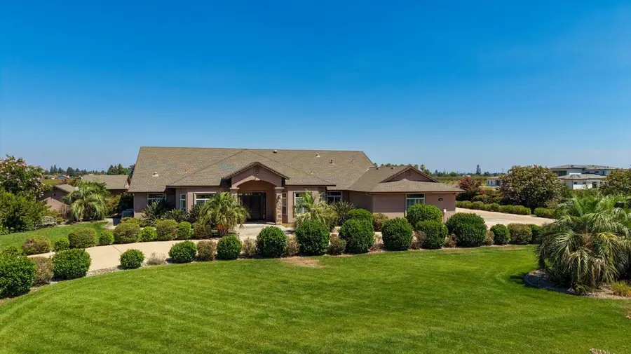 1691 Starr Street, Yuba City, CA 95993 - #2
