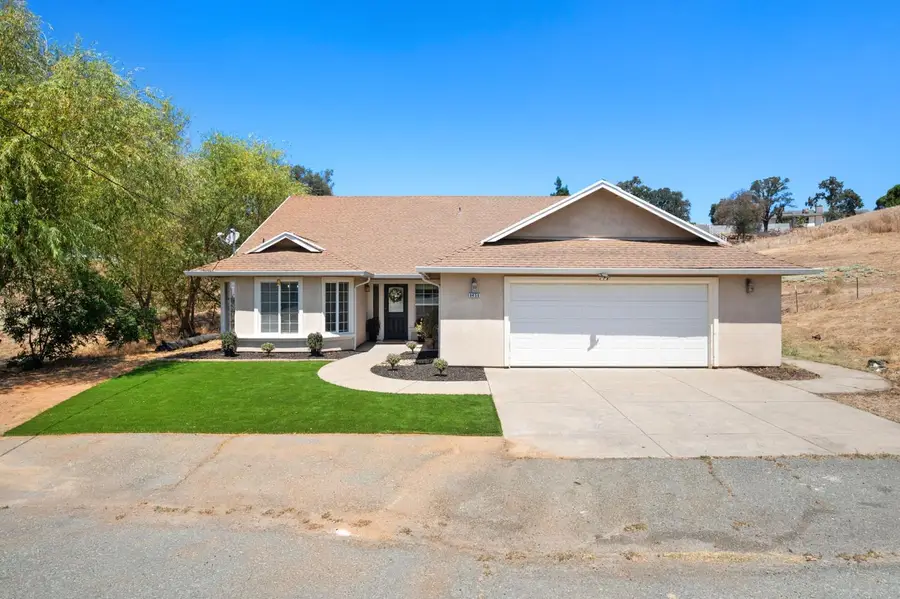 8456 Baldwin Street, Valley Springs, CA 95252 - #3