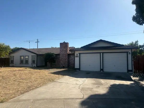 1272 Eastridge Place, Manteca, CA 95336
