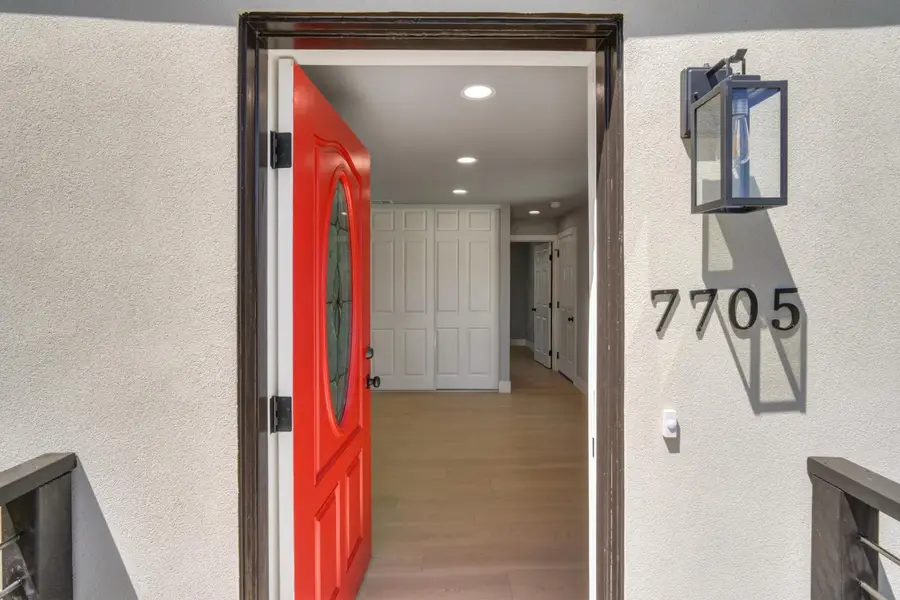 7705 Pine Drive, Citrus Heights, CA 95610 - #2