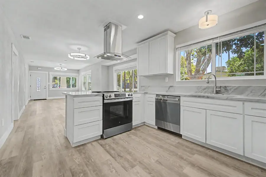 915 4th Street, Marysville, CA 95901 - #3