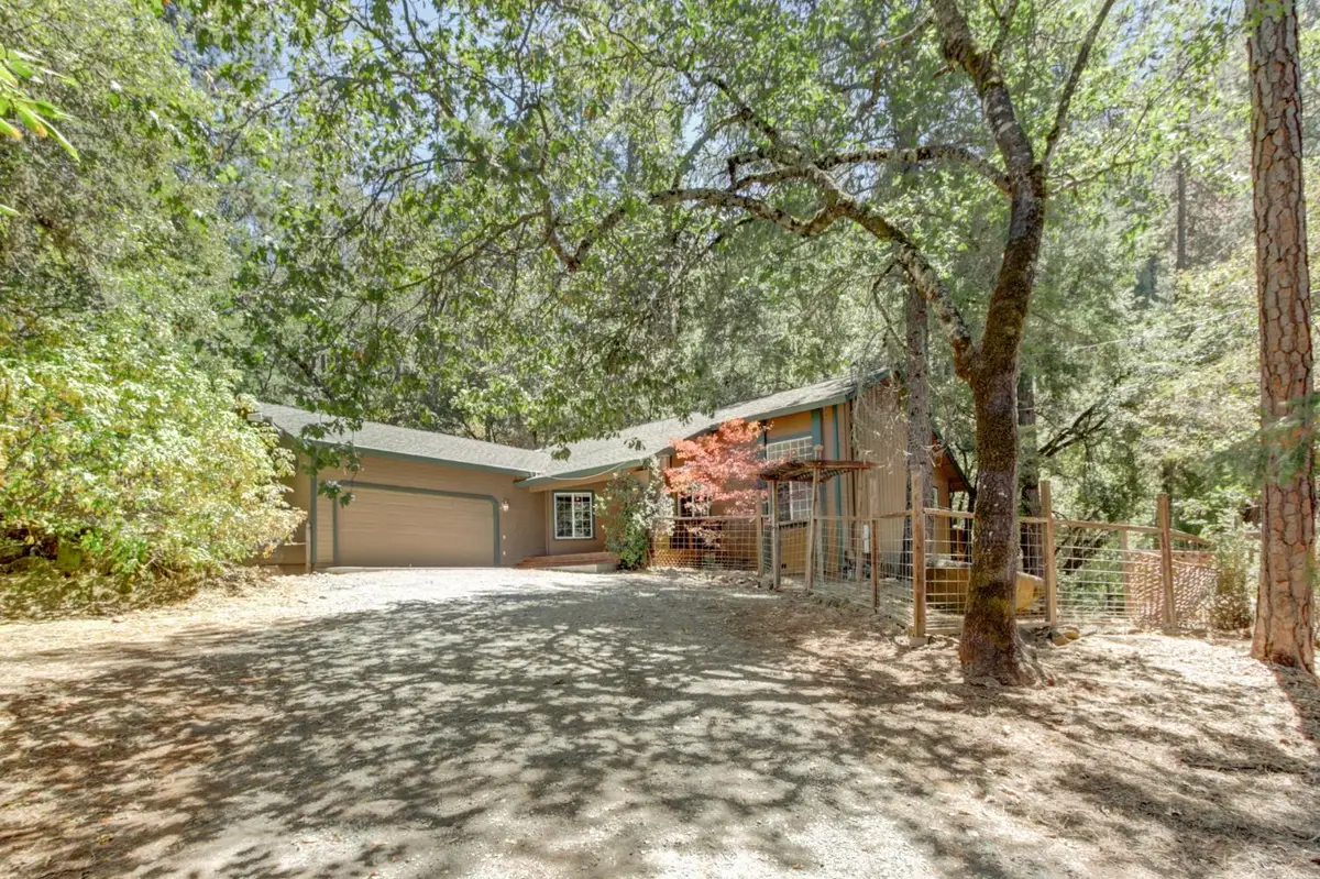 1900 Peaceful Valley Road, Colfax, CA 95713 - #1