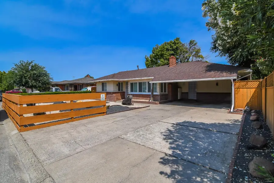 8031 Lorin Avenue, Sacramento, CA 95828 - #2