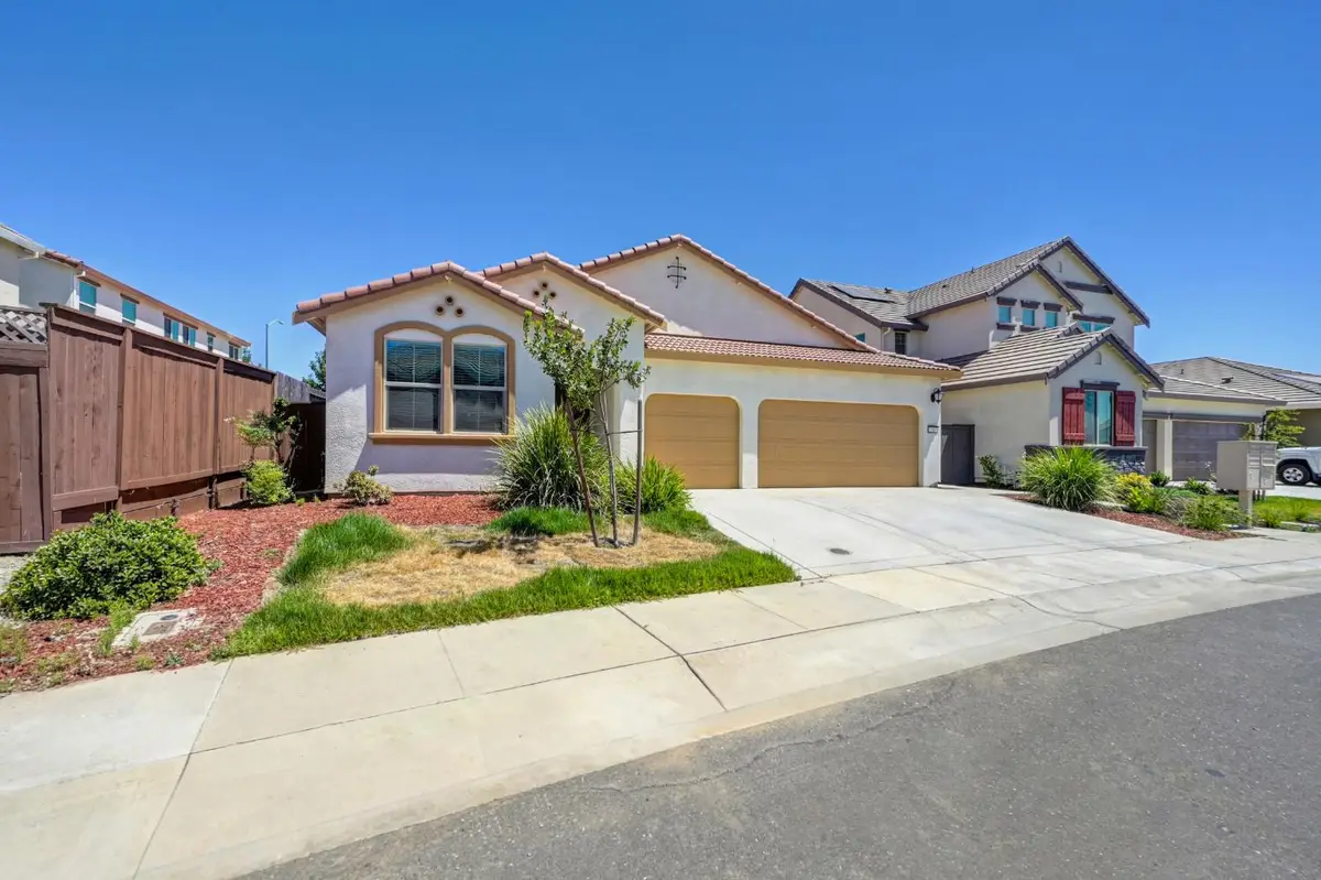7547 Fusion Way, Sacramento, CA 95829 - #1