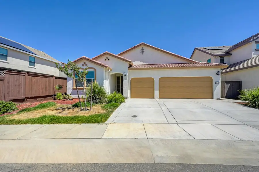 7547 Fusion Way, Sacramento, CA 95829 - #3