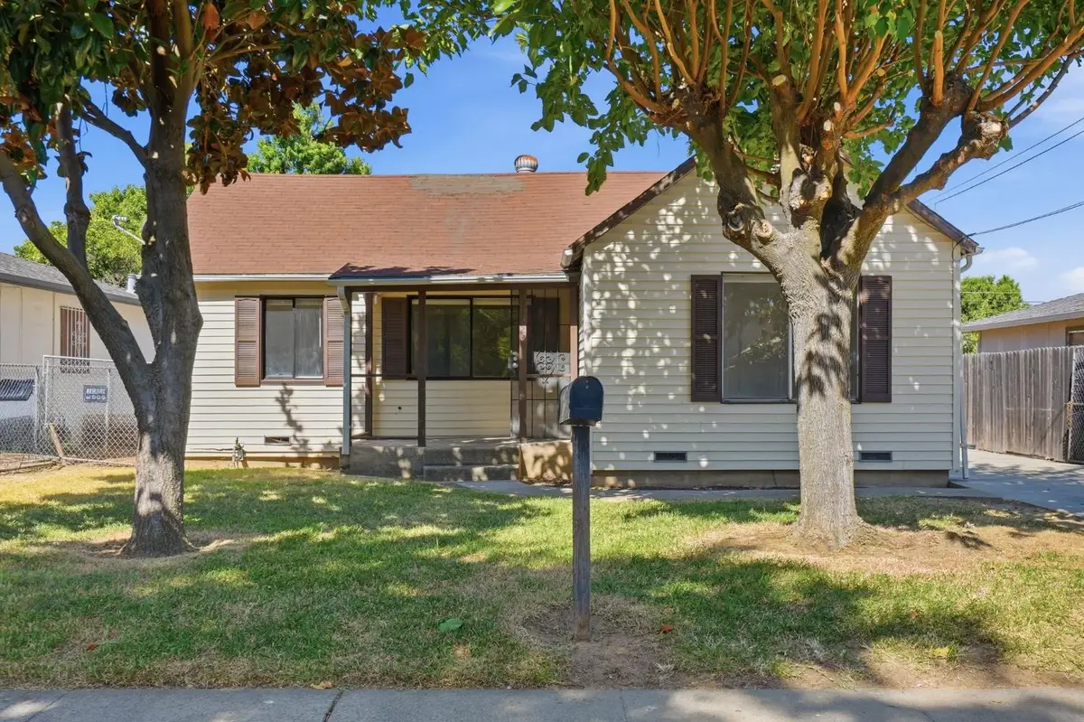 6232 Ventura Street, Sacramento, CA 95822 - #1