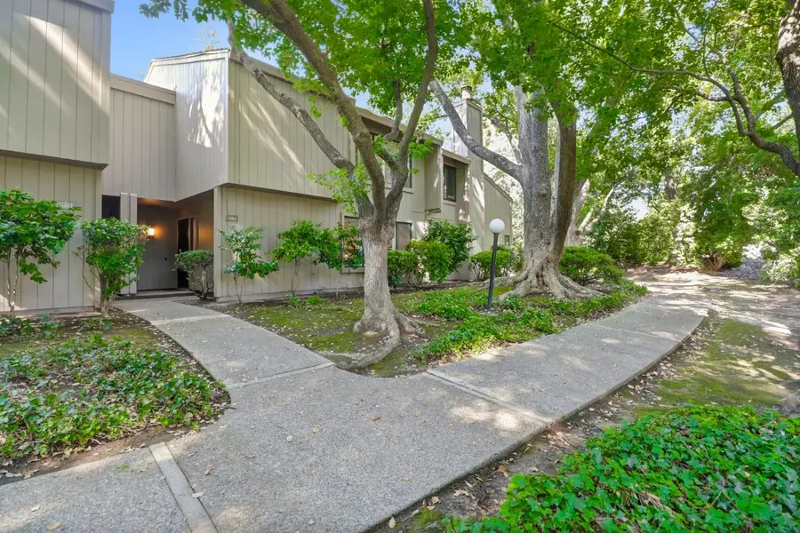 1063 Commons Drive, Sacramento, CA 95825 - #2