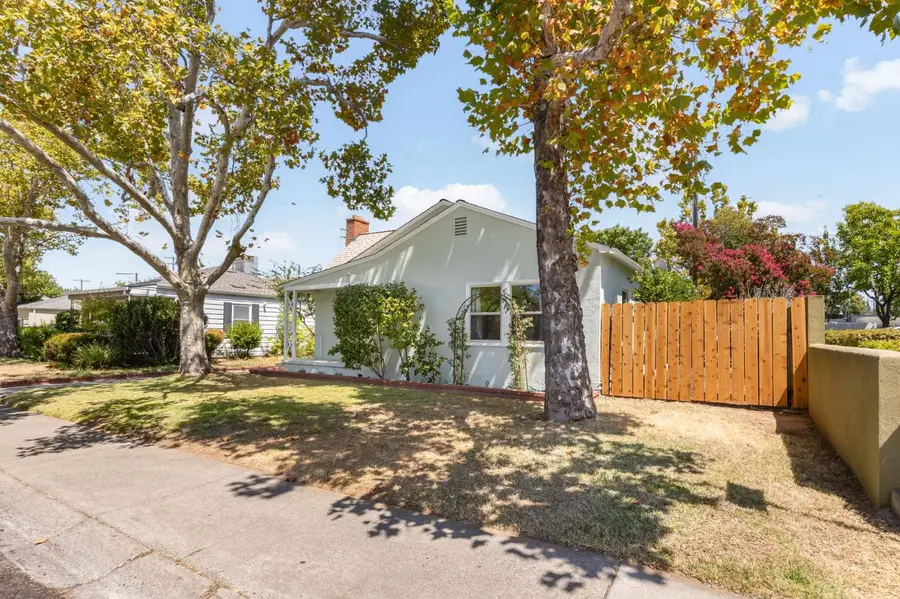 679 55th Street, Sacramento, CA 95819 - #3