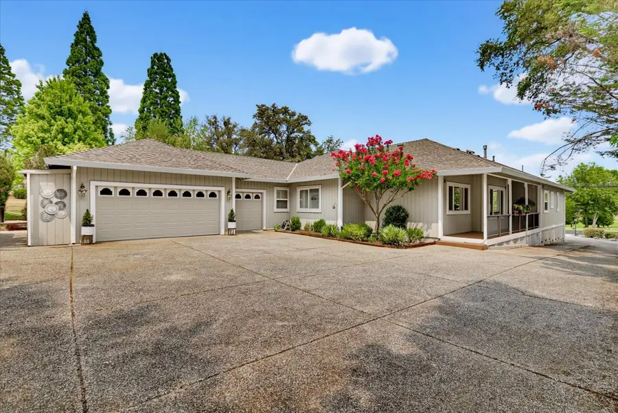 18853 Lake Forest Drive, Penn Valley, CA 95946 - #2
