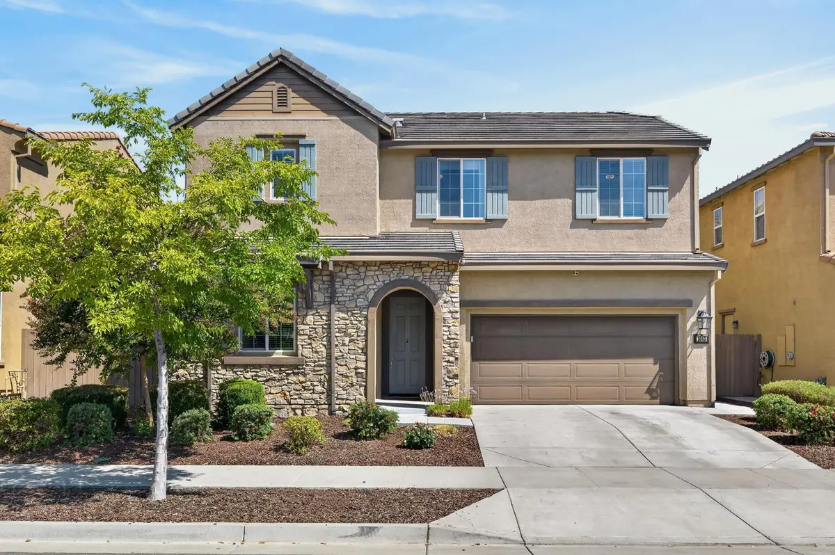 3563 Sardinia Island Way, Sacramento, CA 95834 - #1