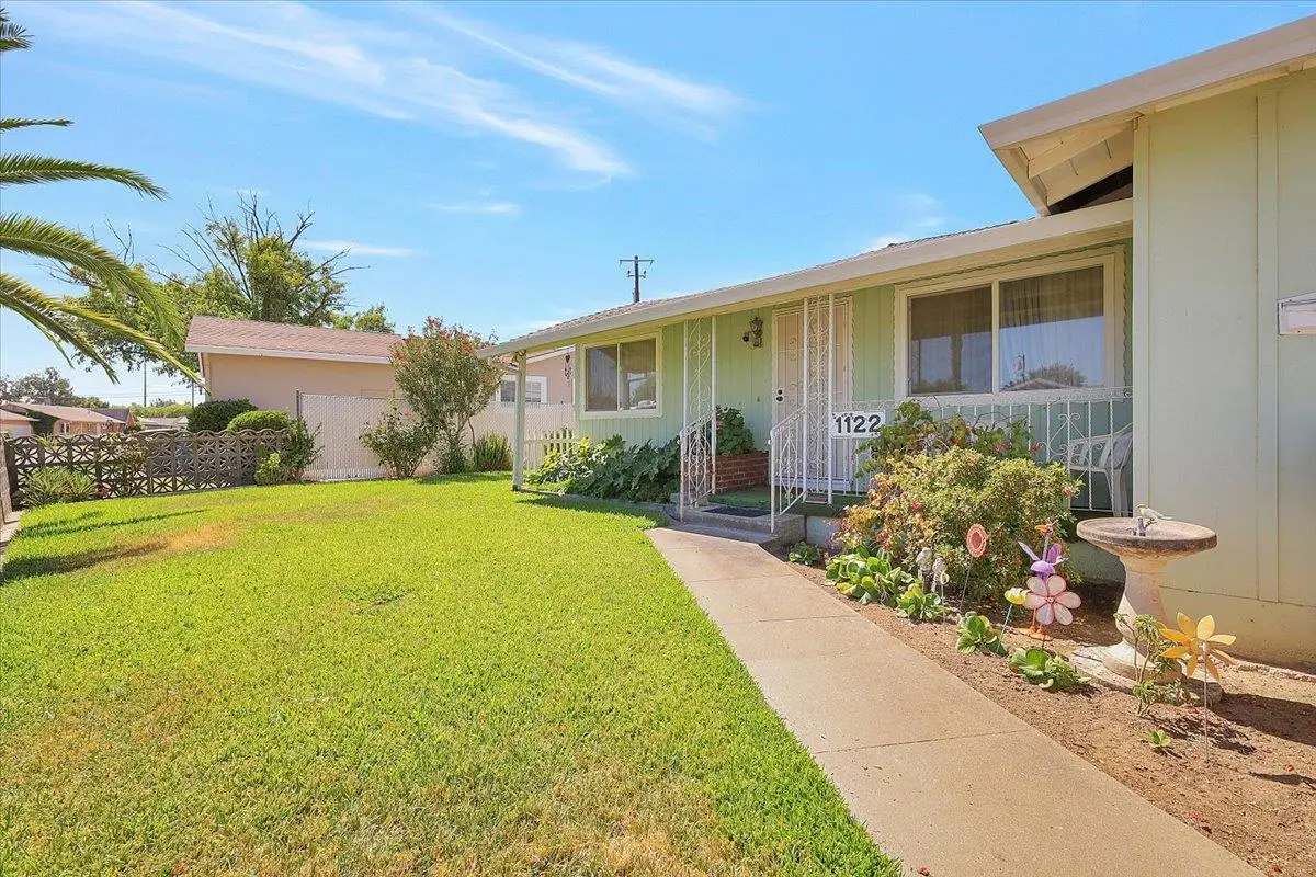1122 E 19th Street, Marysville, CA 95901 - #1