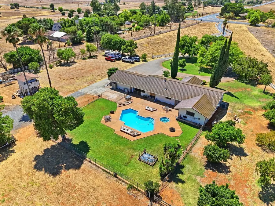 6323 Excelsior Road, Sacramento, CA 95829 - #2