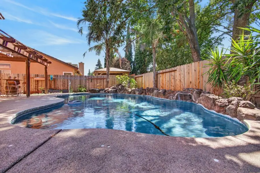 8999 Richborough Way, Elk Grove, CA 95624 - #2