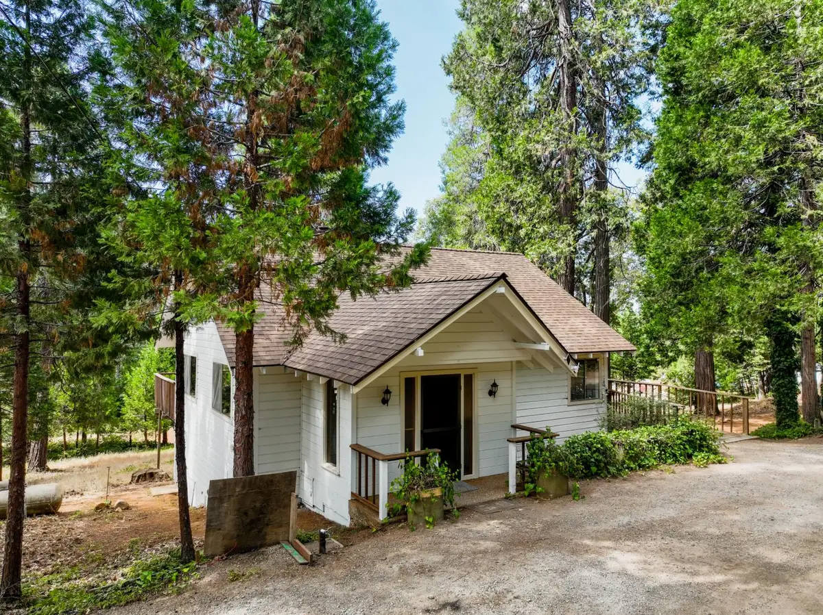12117 Boundary Way, Grass Valley, CA 95945 - #1