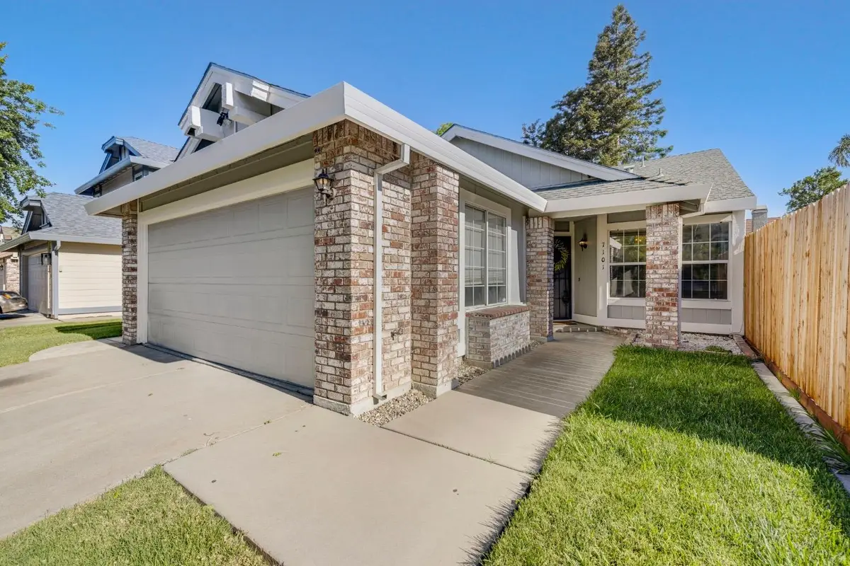 7101 Sutherland Way, Elk Grove, CA 95758 - #1