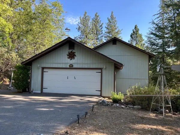 5883 Black Quartz Road, Murphys, CA 95247