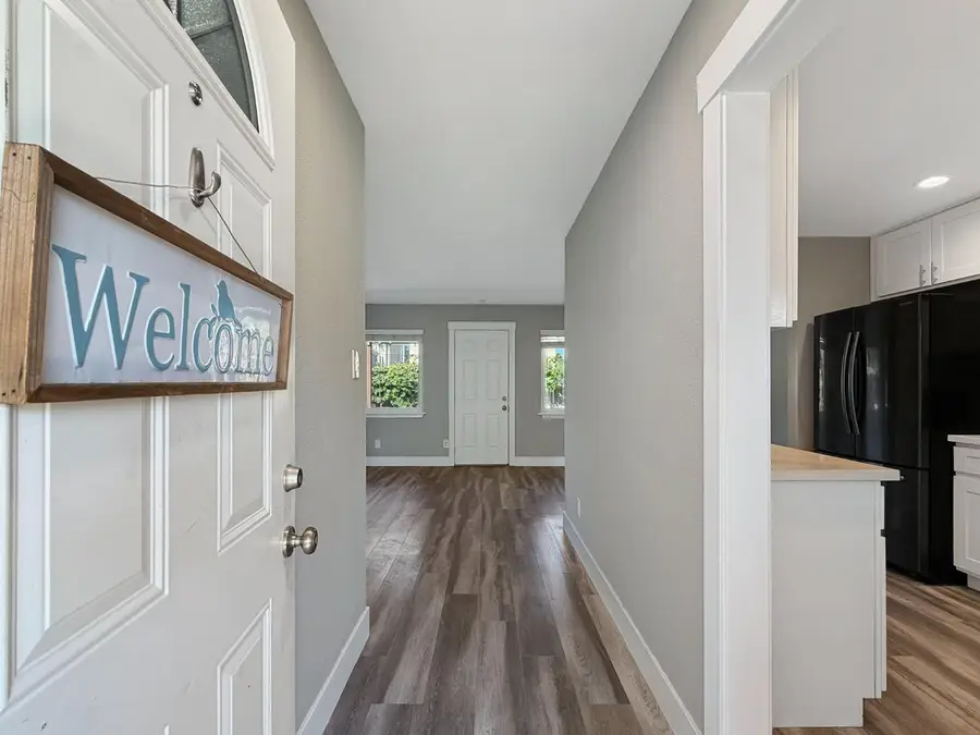 7013 Thomas Drive, North Highlands, CA 95660 - #3