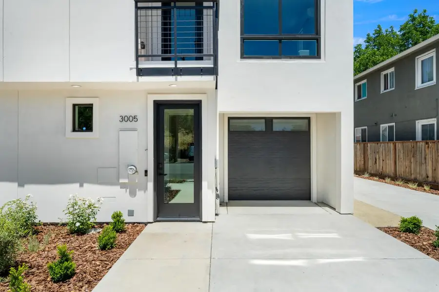 3005 U Street, Sacramento, CA 95817 - #3