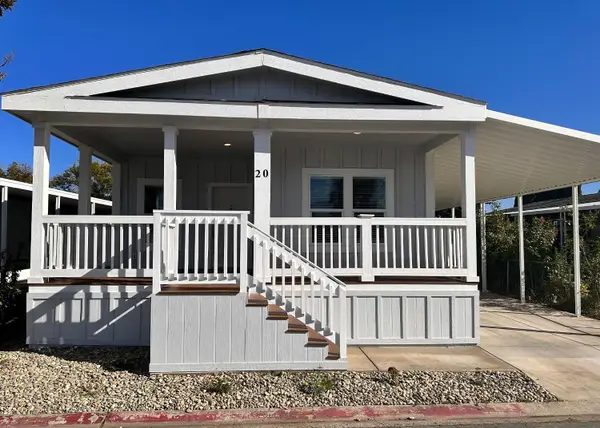 20 Commodore Ln, Sacramento, CA 95838