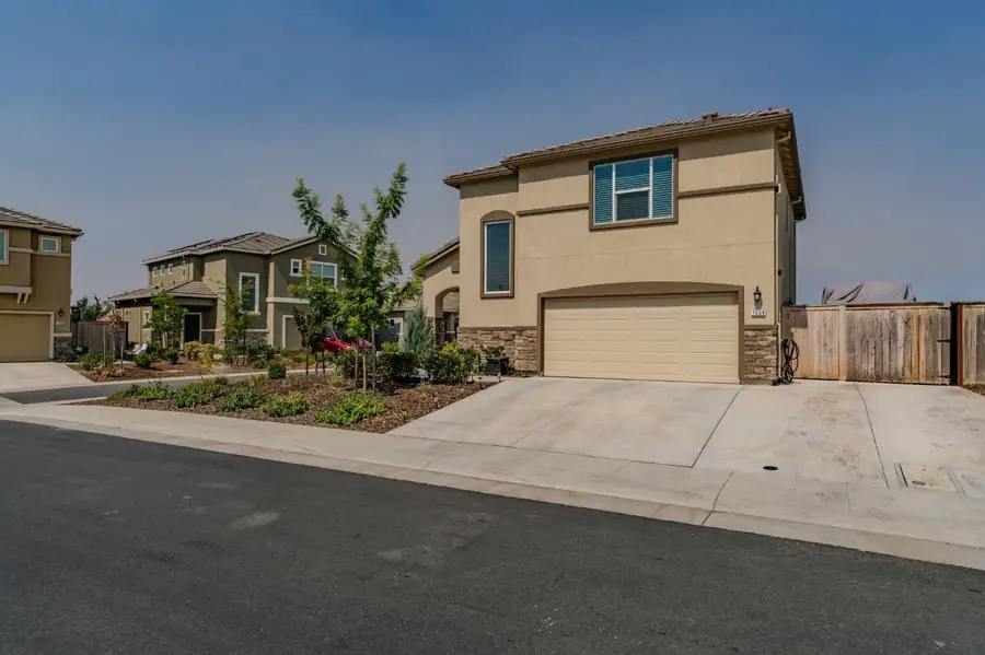 1354 River Run Circle, Ione, CA 95640 - #3
