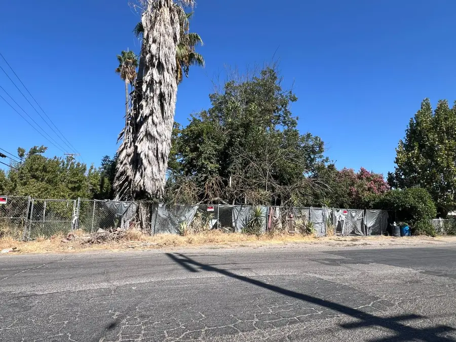 1200 Harris Avenue, Modesto, CA 95351 - #3