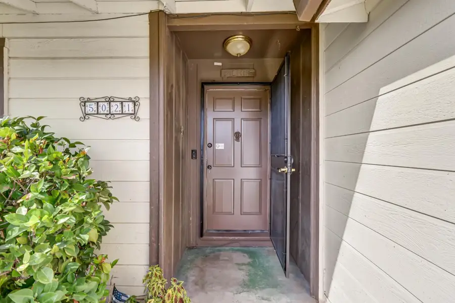 5021 North Parkway, Sacramento, CA 95823 - #3