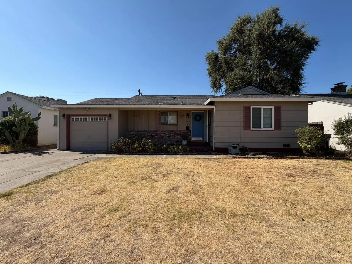 2410 Brentley Drive, Sacramento, CA 95822 - #1