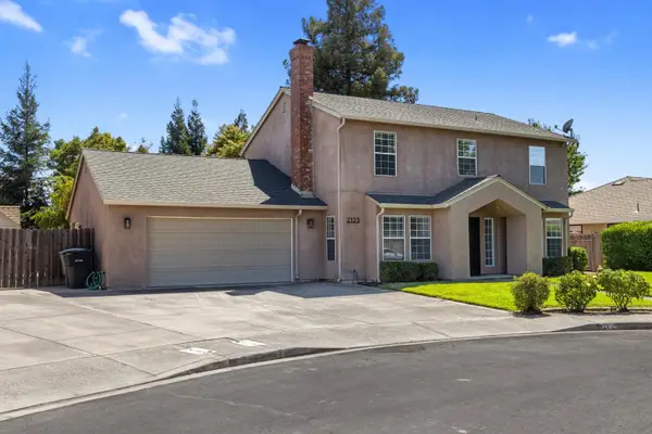 2135 Navajo Court, Oakdale, CA 95361